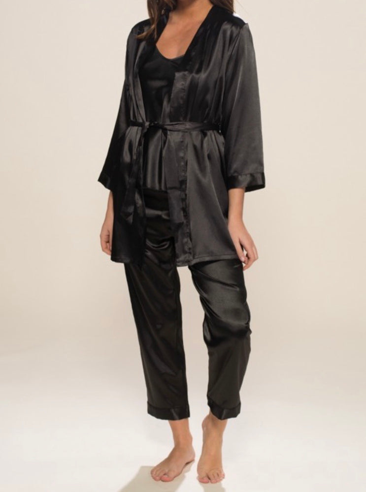 Ensemble 3 pièces satin caraco kimono et pantalon noir